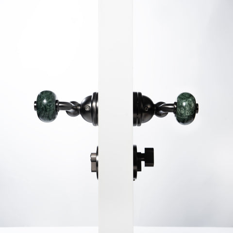 Donut-Shaped Door Handle