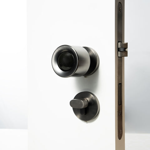 Cat's Eye Door Handle