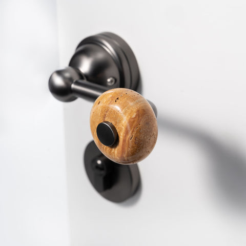 Donut-Shaped Door Handle