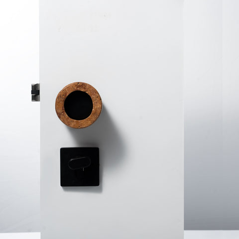 Ring-Shaped Door Handle