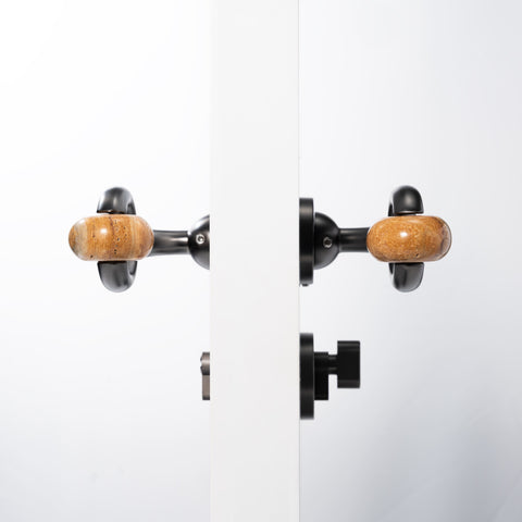 Donut-Shaped Door Handle