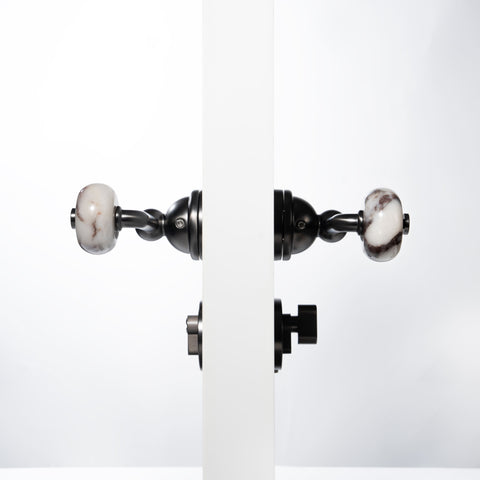 Donut-Shaped Door Handle